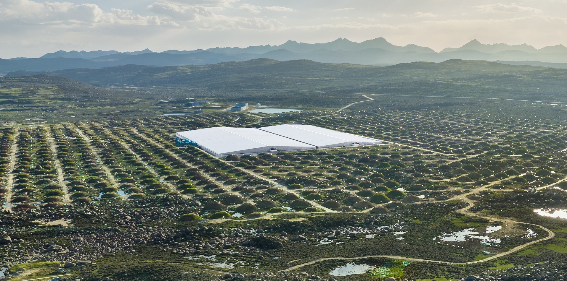 Large High Altitude Air Shower Observatory（LHAASO）